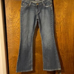🔥CLEARANCE 🔥Levi’s low slim flare,sz.juniors 11 medium